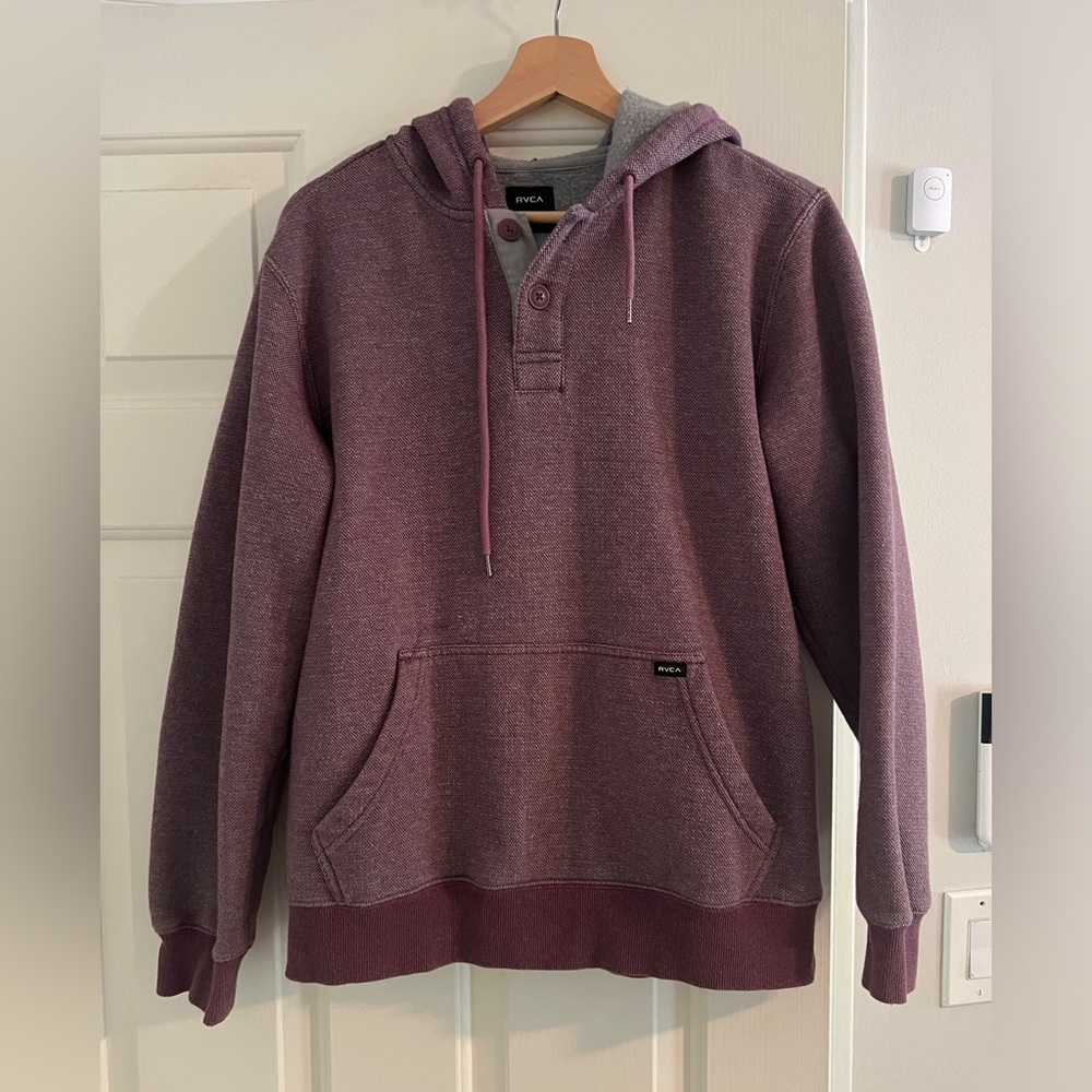 RVCA Men’s Purple Hoodie Small